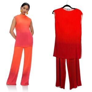 Andrea Iyamah‎ Atti Ombre Plisse Two-Piece Set Straight-Leg Pants Top Red Small